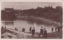 Huge Crowds At The Vale Of Heath Hampstead London RPC Postcard - Altri & Non Classificati