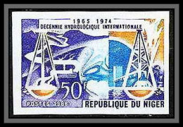 90990 Niger N°173 Décenie HYDROLOGIE Nationale Eau Water Non Dentelé Imperf ** MNH 1974 - Acqua