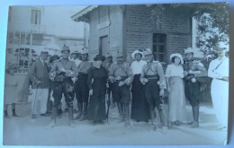 CARTE PHOTO TUNISIE TUNIS Cour De La GARE 4 Aout 1914 Départ Du 4 ème Chasseurs D'Afrique TB ANIMATION GUERRE 14 18 - Tunesien