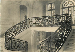 28 - Chartres - L'ancien Evêché - L'Escalier D'honneur - Carte Dentelée - CPSM Grand Format - Voir Scans Recto-Verso - Chartres