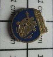 1021 Pin's Pins / Beau Et Rare / AUTRES / MINI PIN'S BLEU ET OR REPRESENTANT ??? - Other & Unclassified