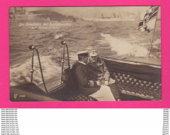 CARTE PHOTO (Réf: Z 2725) ALLEMAGNE FAMILLES ROYALES DIE UEBERFAHRTDES REICHSKANZLERS ZUR HOHENZOLLERN - Königshäuser