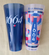 2 Goblets Plastiques Recyclables : 1664 - Other & Unclassified