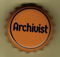 1 Capsule De Bière Archivist (Belge) - Beer