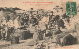 50 BARFLEUR #FG62531 BASSE NORMANDIE PECHEURS PREPARANT LEURS LIGNES - Barfleur