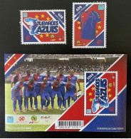 Cape Verde Cabo Verde 2012 Mi. 1018 - 1019 Bl. 45 Football Tubaroes Azul CAN 2013 Requin Shark Haifisch Faune Marine Fau - Other & Unclassified