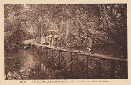 Delcampe - CPA - Samkita - Une Passerelle à Samkita ( Passerelle Reliaint La Station Et La Plantation De Samkita ) - Gabun