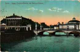 Delcampe - CPA BERLIN Nationalgalerie Kaiser Friedrich Brücke GERMANY (980404) - Mitte