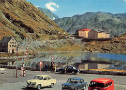 SUISSE - Hospice Du Grand Bernard - Douane - Bâtiment - Montagne - Lac - Voiture - Animé - Carte Postale - Bourg-Saint-Pierre 