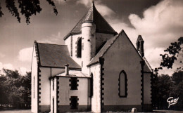 Delcampe - CPSM - MONCONTOUR - Chapelle De Bel-Air - Edition Artaud Gaby (format 9x14) - Moncontour
