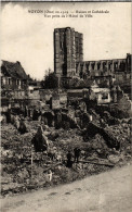 Delcampe - CPA Noyon Ruines Et Cathedrale FRANCE (1014171) - Noyon