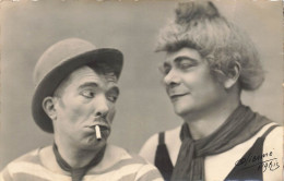 Delcampe - ARTISTES  DE SPECTACLE  - Clowns,à Identifier, Photo Olierme Paris. - Zirkus