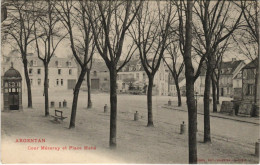 Delcampe - CPA ARGENTAN-Cour Mézeray Et Place Mahé (29550) - Argentan