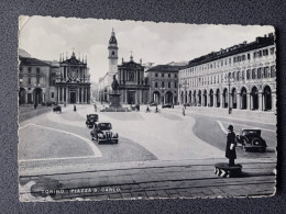 Delcampe - D207074  CPSM AK  -Italia TORINO  Piazza S.Carlo - Auto Automobile 1949  Sent To Hungary - Autres Monuments, édifices