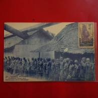 Delcampe - SAMBA FEMMES DANS UNE CARAVANE LIBRE ASHANGO - Gabun