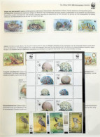 Delcampe - ** 50 éves A WWF HIVATALOS GYŰJTEMÉNY Közel 200 Ország Kiadásai, Sorok és Blokkok Több Mint 50 Lapos Albumban. Látványos - Altri & Non Classificati