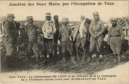 Delcampe - CPA MOROCCO TAZA Le Commandant De Ligny Et Les Officiers (10034) - Taza