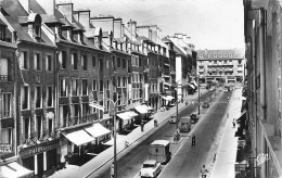 Delcampe - Flers Pharmacie Voitures Citroën Type H Tube - Flers