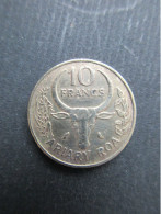 Famoahambolan' Ny Repoblika Malagasy 1989 - 10 Francs Ariary Efatra - Madagascar