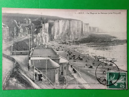Delcampe - CPA - 80 - AULT - LA PLAGE ET LES FALAISES - CÔTÉ TRÉPORT - Ault