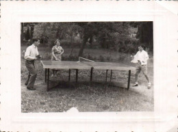 P-25-Fo-Bi- 6796 : PHOTOGRAPHIE PARTIE DE PING-PONG - Tischtennis