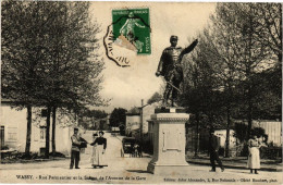 Delcampe - CPA Wassy - Rue Parmentier Et La Statue De L'Avenue De La Gare (270255) - Wassy