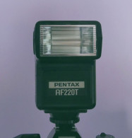 Flash PENTAX AF 220T - Zubehör & Material