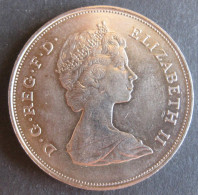 Delcampe - 25 New Pence 1981 Prince Charles Et De Lady Diana Spencer, Elizabeth II, En Cupronickel, KM# 925 - 25 New Pence