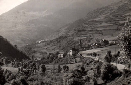 Delcampe - CPSM - VALLE DE ARAN - AUBERT - Vue Gale Et Au Fond ARROS ...  - Edition Pobla De Segur - Lérida