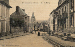 Delcampe - C P A  ANIMEE  ARQUES-LA-BATAILLE  RUE DE TORCY  CIRCULEE  OUI - Arques-la-Bataille