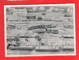 Delcampe - Photo, Gare De Chateaudun Apres Le Bombardement Du 7 Juin 1944 (chemin De Fer) Photo Du 7 Sept 1944 - Chateaudun