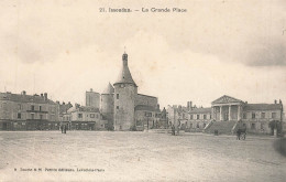 Delcampe - ISSOUDUN : LA GRANDE PLACE - Issoudun
