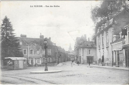 Delcampe - LA FLÈCHE  -  Rue Des Halles - La Fleche