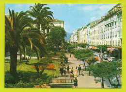 Delcampe - AJACCIO Les Jardins De La Préfecture Et Le Cours Napoléon En 1988 Restaurant Côte D'Azur - Ajaccio