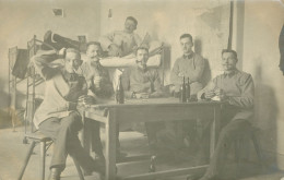 Delcampe - All )   SIGMARINGEN  -  Le 18 / 01 / 1917   -  Militärische Fotokarte Einer Gruppe Soldaten - Carte Photo Militaire - Sigmaringen