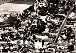 Delcampe - Cpsm -  Vouvray -  Le Centre De La Ville Avec La Mairie , L ' église    L533 - Vouvray