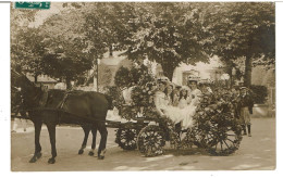 Delcampe - LUCHON - CARTE PHOTO - Fête Des Fleurs 1909 - Attelage Fleurie Chevaux  Demoiselles - De "ART MODERNE" RARE - VOIR SCANS - Luchon