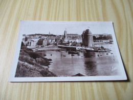 Delcampe - CPA Saint(Servan (35).Tour Solidor Et Vue Générale. - Saint Servan