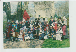 Delcampe - Dav : Orne : DOMFRONT : Groupe  Folklorique " Le Trou Normand " - Domfront