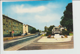 Delcampe - Dav : Orne : ECOUCHE : Avenue  Général Leclerc , Char Massaoua 2 Em D B - Ecouche