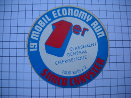 Delcampe - AUTOCOLLANT  Stickers, 19 E MOBIL ECONOMY RUN  SIMCA  CHRYSLER  Simca 1000 Rallye 2 1er Class énergétique - Autocollants