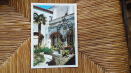 Delcampe - Tarascon , Abbaye Saint-michel-de-frigolet , Le Jardin Du Cloître "" Carte Animée "" - Tarascon