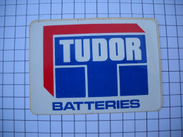 Delcampe - AUTOCOLLANT  Stickers , TUDOR BATTERIES - Autocollants