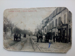 Delcampe - Carte Postale De CHATOU, Rue De Saint Germain, Mauvais état - Chatou