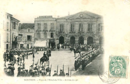 Delcampe - NONTRON   = Place De L'hotel De Ville  ARRIVEE Du 50ème   8030 - Nontron