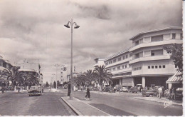 Delcampe - MAROC MOROCCO - MEKNES - RUE MEZERGUES - LE MARCHE - Meknes