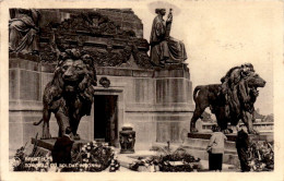 Delcampe - 525 - BRUXELLES - Tombeau Du Soldat Inconnu - Monumenti, Edifici