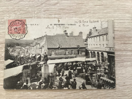 Delcampe - CPA Bricquebec Manche 50 Le Marché épicerie Commerce - Bricquebec