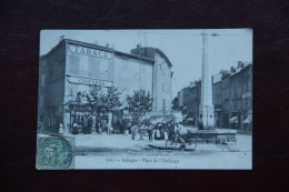 Delcampe - 13 - AUBAGNE : Place De L'Obélisque ( Pli Central ) - Aubagne