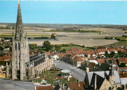 Delcampe - Hondschoote Vue Générale Aérienne Sur L'église - Hondshoote